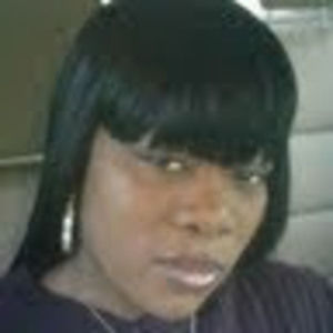 Meet your Posher, Aisha